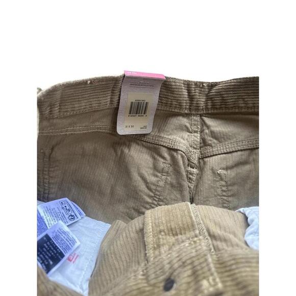 NWT Levi’s Low Pro Corduroy Pants Straight Leg Mid Rise Brown Women’s 31x30. - Picture 4 of 5